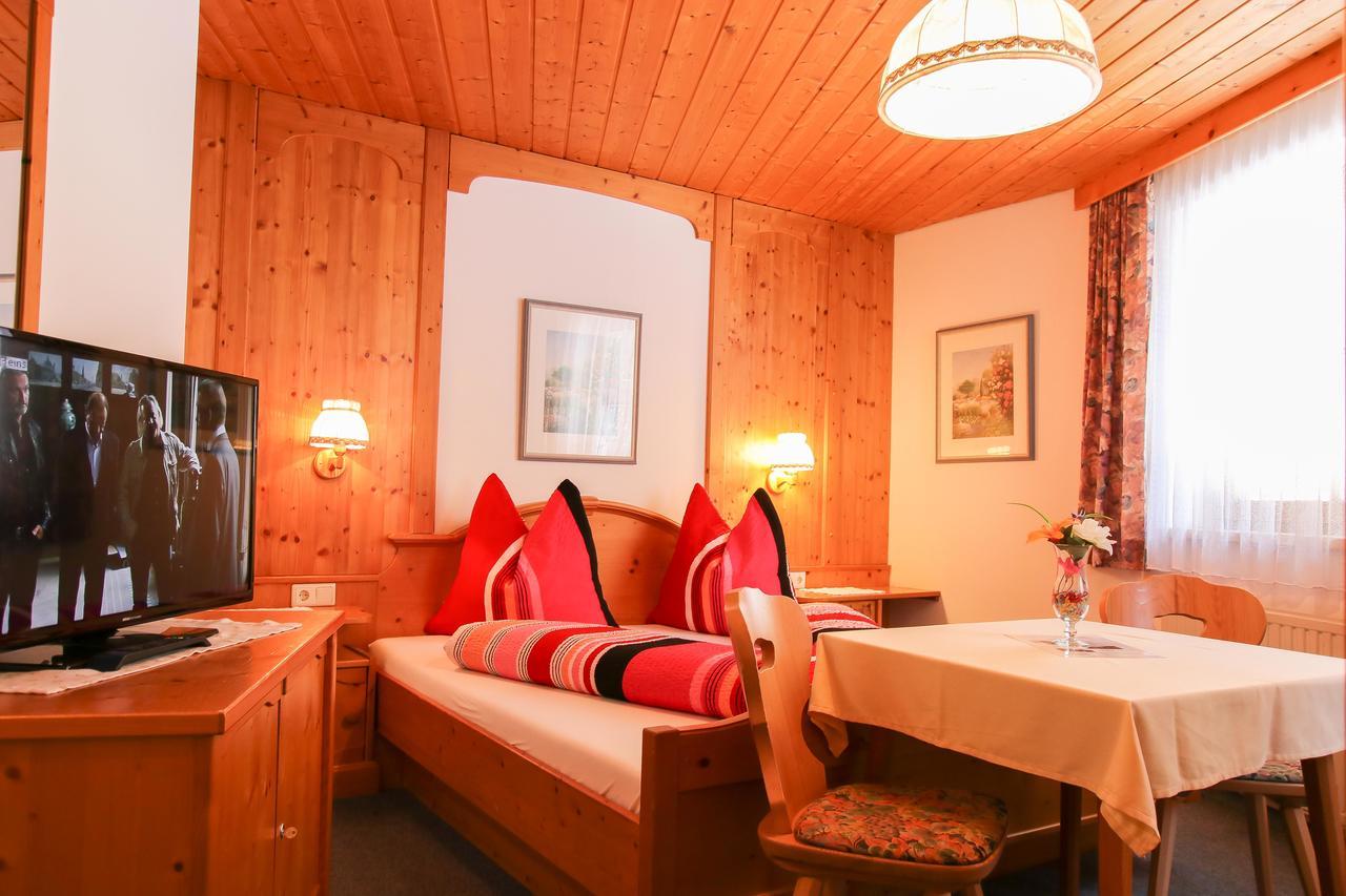 Gasthof-Pension Frohnwies Weissbach bei Lofer Esterno foto