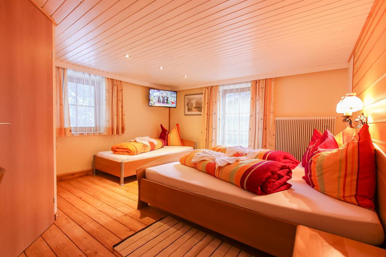 Gasthof-Pension Frohnwies Weissbach bei Lofer Esterno foto