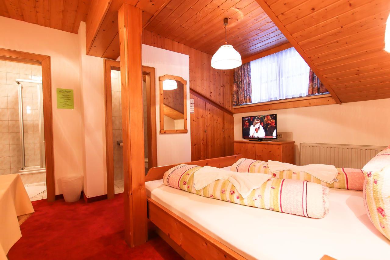 Gasthof-Pension Frohnwies Weissbach bei Lofer Esterno foto