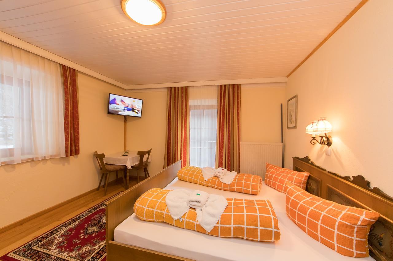 Gasthof-Pension Frohnwies Weissbach bei Lofer Esterno foto